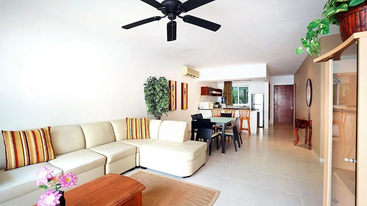 Meridian 107 Condo Playa del Carmen 0*,  Mexico