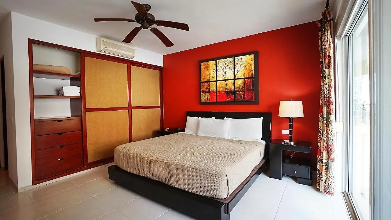 Appartamento Meridian 107 condo Playa del Carmen Messico