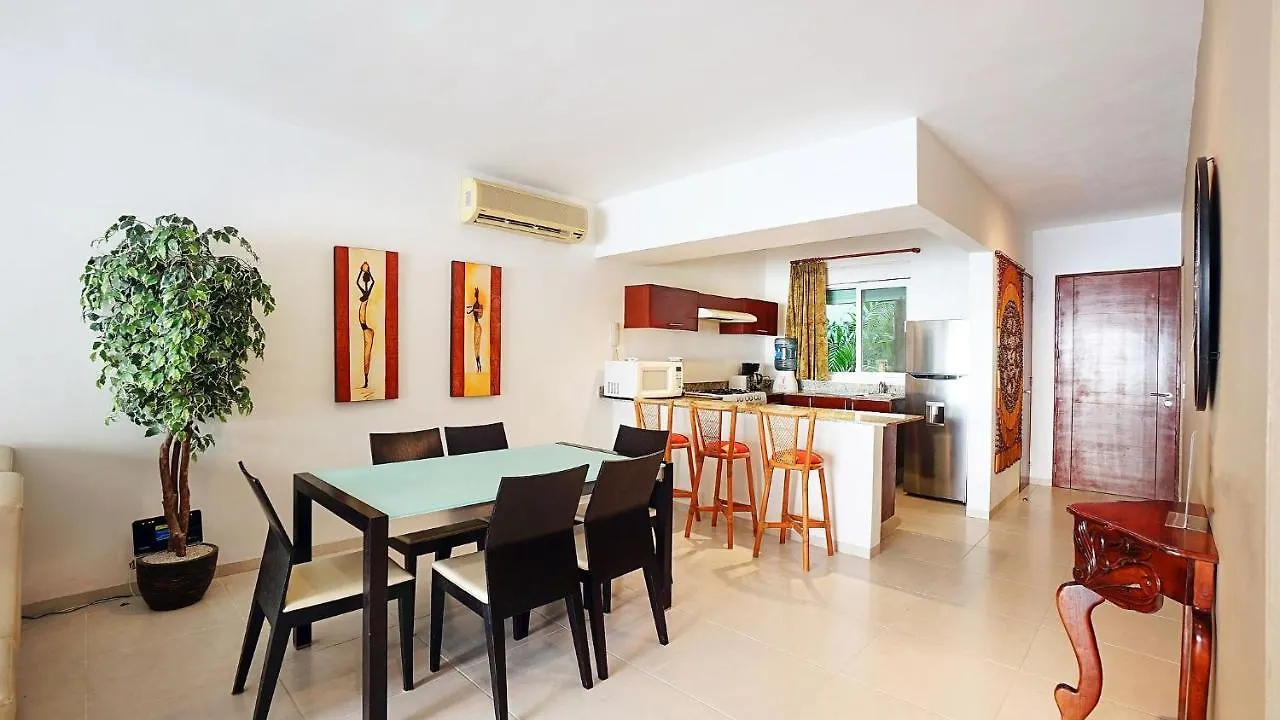 Meridian 107 condo Playa del Carmen Appartamento