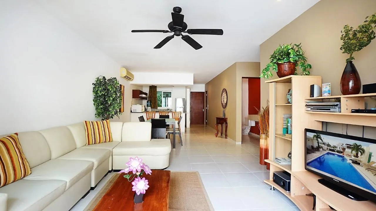 Apartment Meridian 107 Condo Playa del Carmen